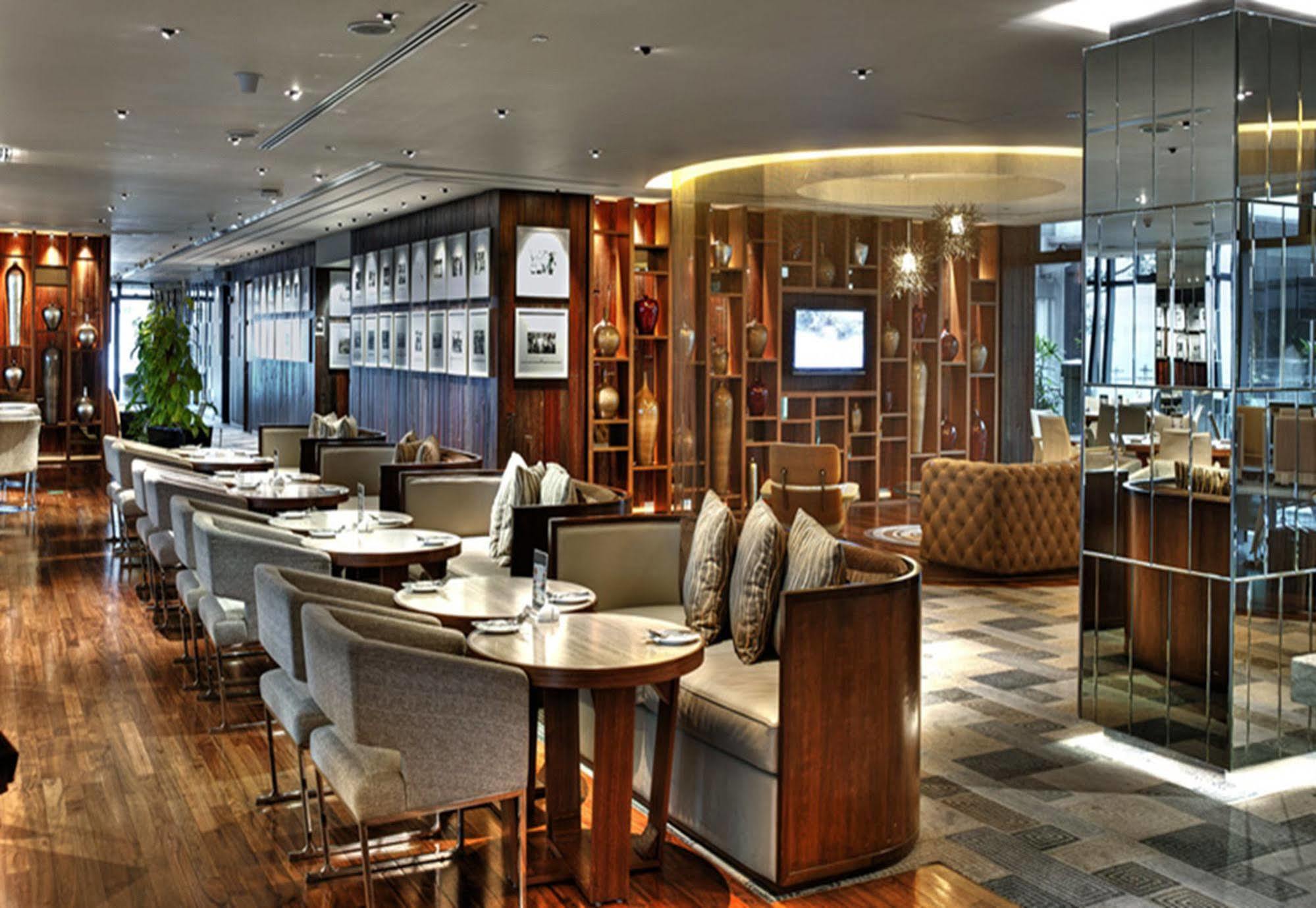 Gtower Hotel Kuala Lumpur Exterior foto The interior of the lounge