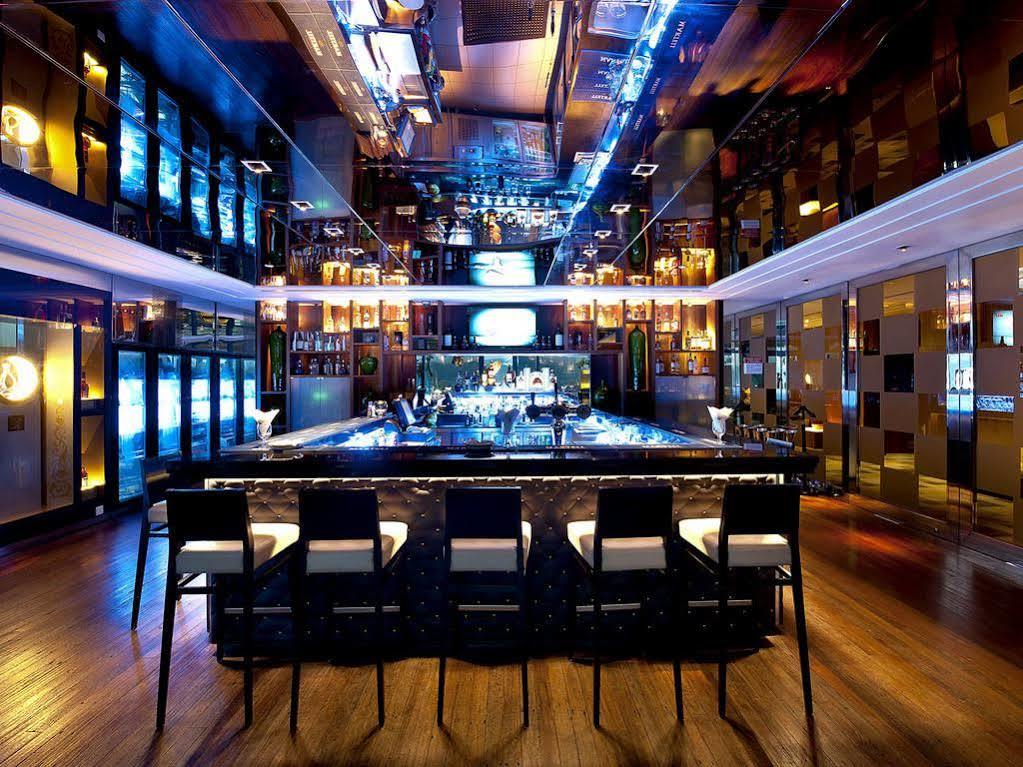 Gtower Hotel Kuala Lumpur Exterior foto The bar at the 101 bar